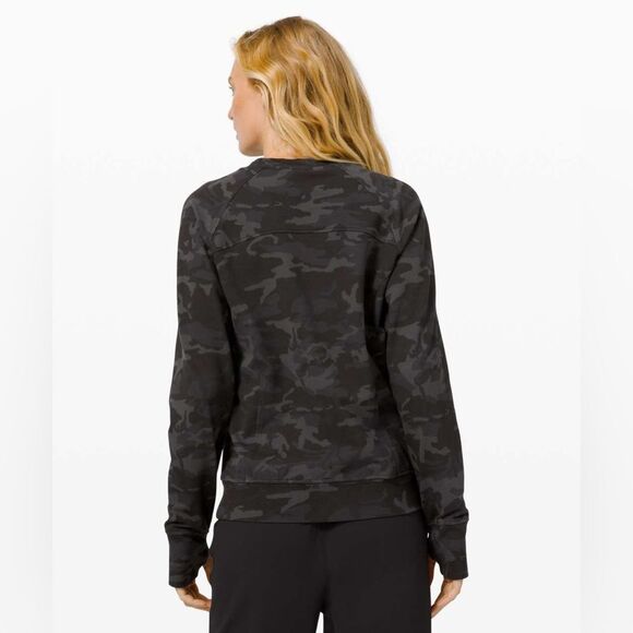 Lululemon Scuba Crew - Picture 2 of 7